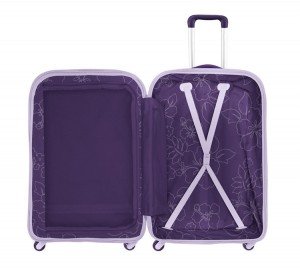 suitcase-mockup-2